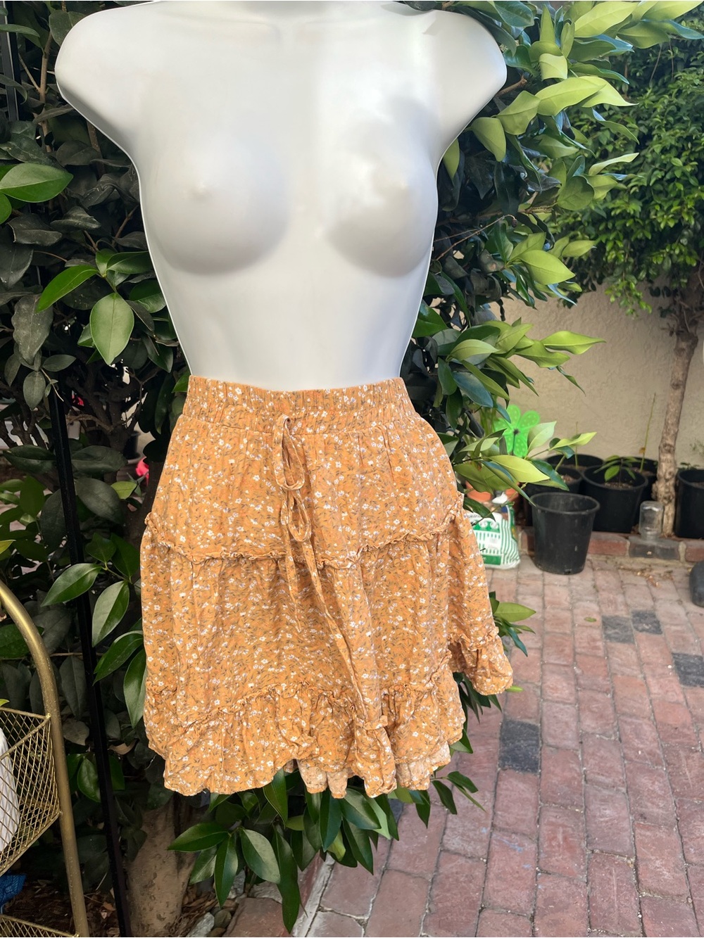 Floral Ruffle Summer Mini Skirt